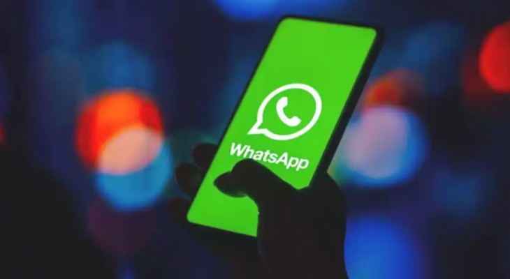 হোয়াটসঅ্যাপে আসছে নতুন নাইট মোড ফিচার, অন্ধকারেও তুলুন পরিষ্কার ছবি