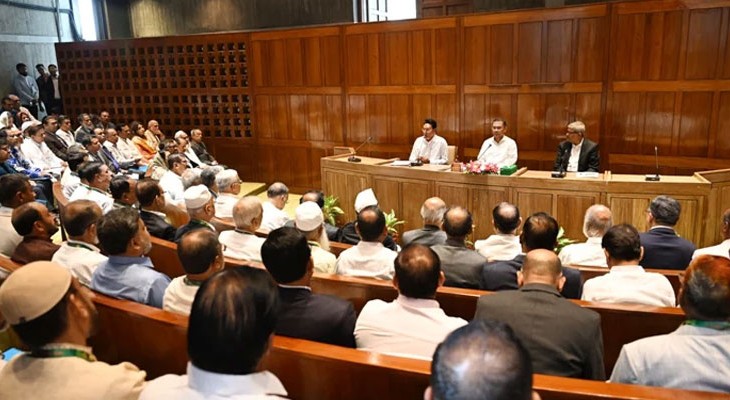 বিএনপির সংসদীয় দলের বৈঠক চলছে