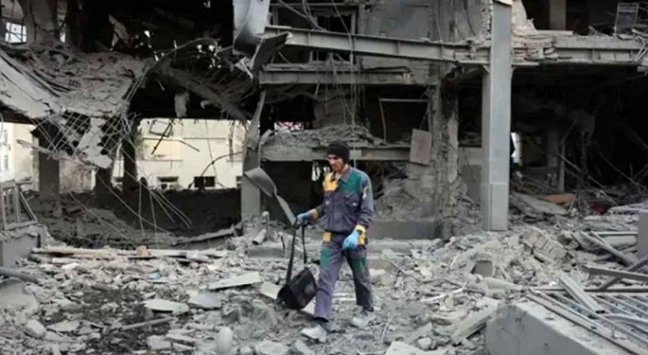 তেহরানে বহুতল আবাসিক ভবনে বিমান হামলা, নিহত ১৩